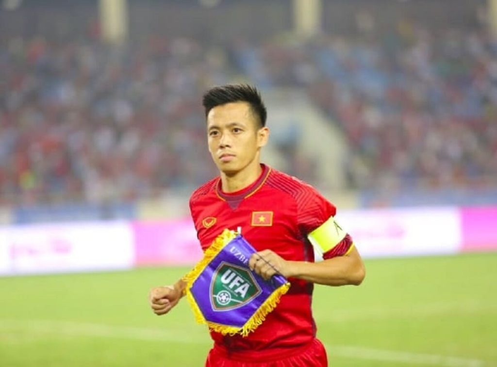 Top 3 cầu thủ giàu có nhất Việt Nam gọi tên Nguyễn Văn Quyết